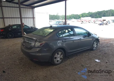 2015 Honda Civic Hybrid from USA, damaged, VIN 19XFB4F26FE000718